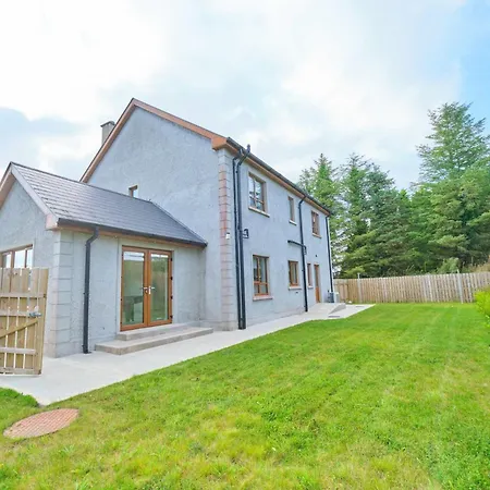 Deluxe 4 Bedroom New Build With Games & Private Garden By Travel Lets Homes * Letterkenny